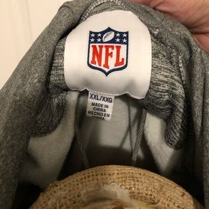 Men’s Seahawk NFL zip up sweatshirt